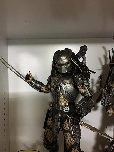 Amazon.co.jp: ムービー・マスターピース AVP 1/6スケールフィギュア