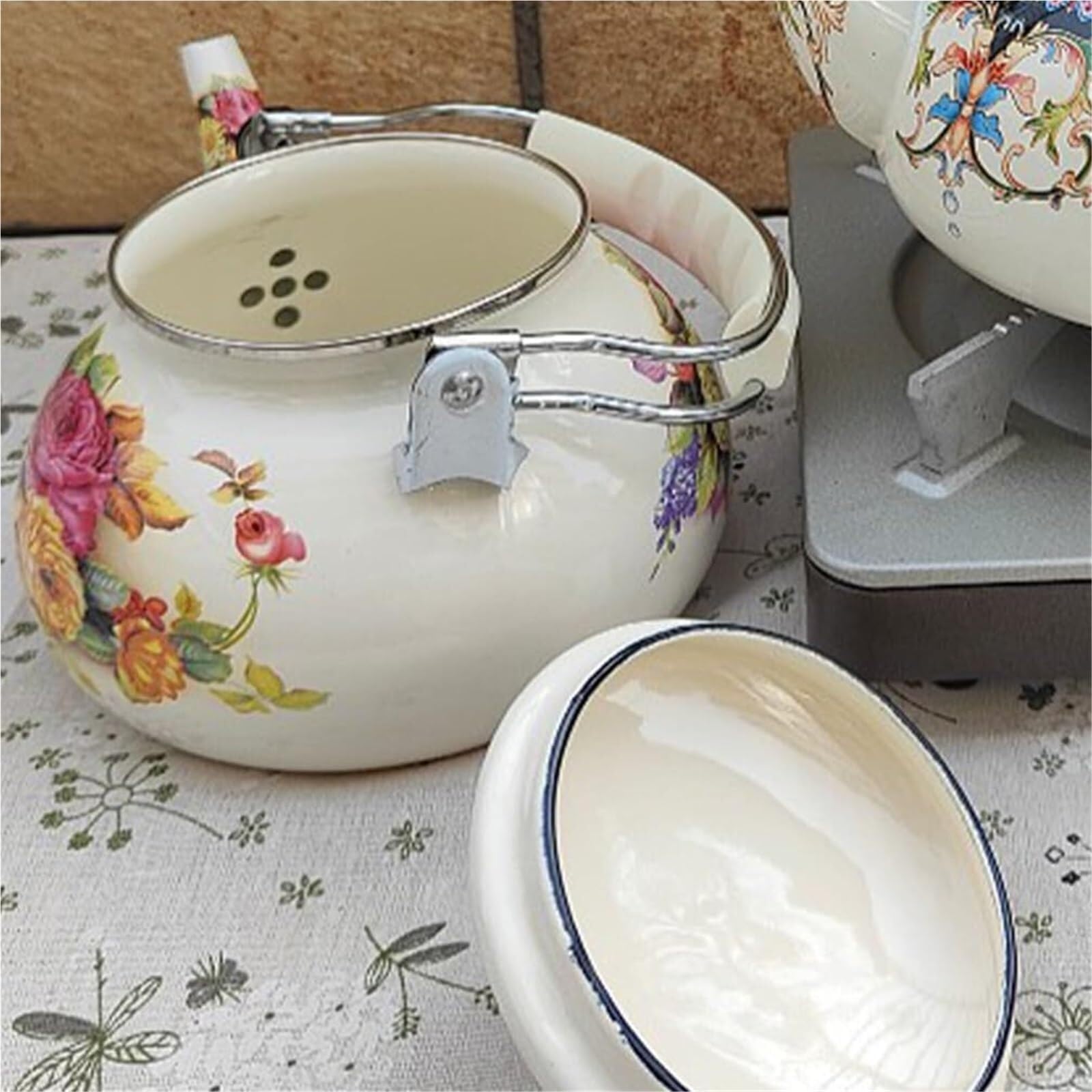 Vintage kwiatowy emaliowany czajnik do herbaty, płyta kuchenna, 2,4 l, trwały, emaliowany, stalowy czajniczek z ergonomicznym uchwytem, do użytku domowego i restauracyjnego
