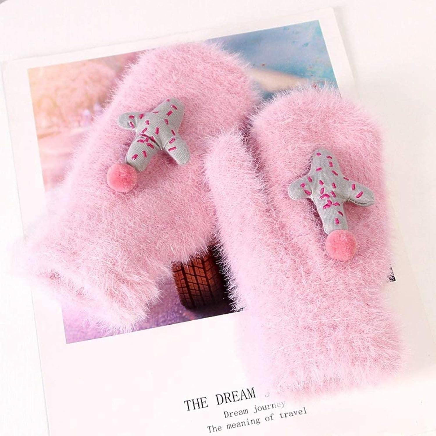 新作送料無料 秋と冬の子供用手袋漫画かわいいファジー暖かい男の子と女の子の手袋子供赤ちゃんとベルベットの手袋 Pink 新作送料無料 秋と冬の子供用手袋漫画かわいいファジー暖かい男の子と女の子の手袋子供赤ちゃんとベルベットの手袋 Pink