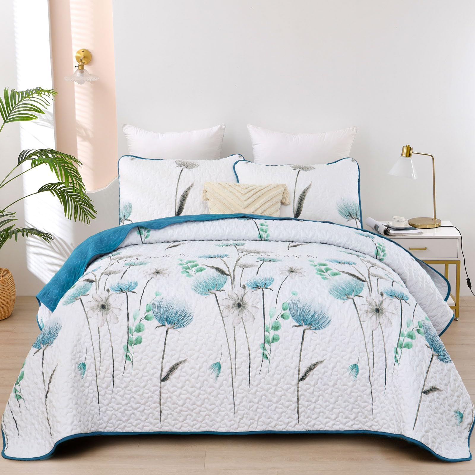 Dinjoy Teal Quilt Set California King Size, Cute Flower Bedspread Bedding