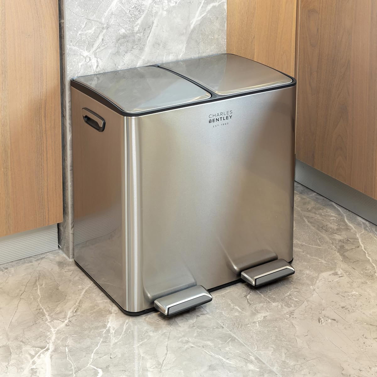 CHARLES BENTLEY Kitchen Bin, 40 Litre, Double Compartment, Kitchen Bin, Stainless Steel, Rubbish Bin, Bins for Kitchen, Waste Bin, Pedal Bin, Double Bin, Pedal Bins, Recycle (51.5x44.5x35cm)
