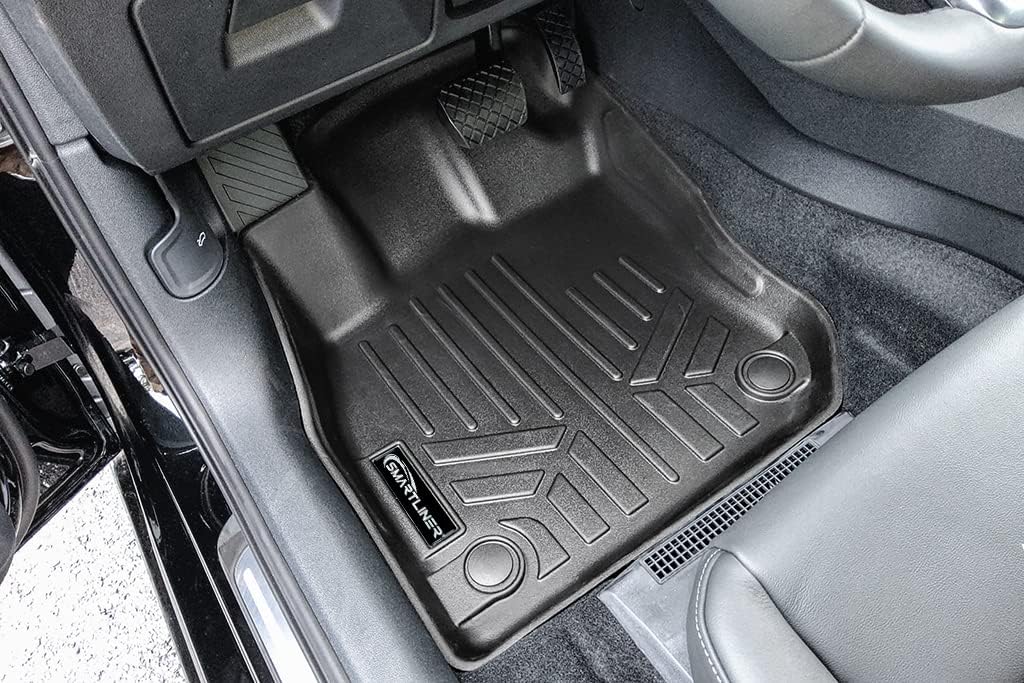 SMARTLINER All Weather Custom Fit 2 Row Floor Mats and Cargo Liner Set Compatible with 2022-2022 Audi A3