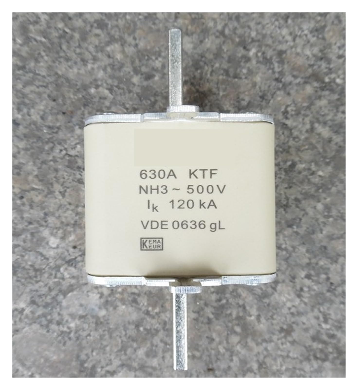 RCGKNNMUZ Fuses 630A NH3 500V 120KA