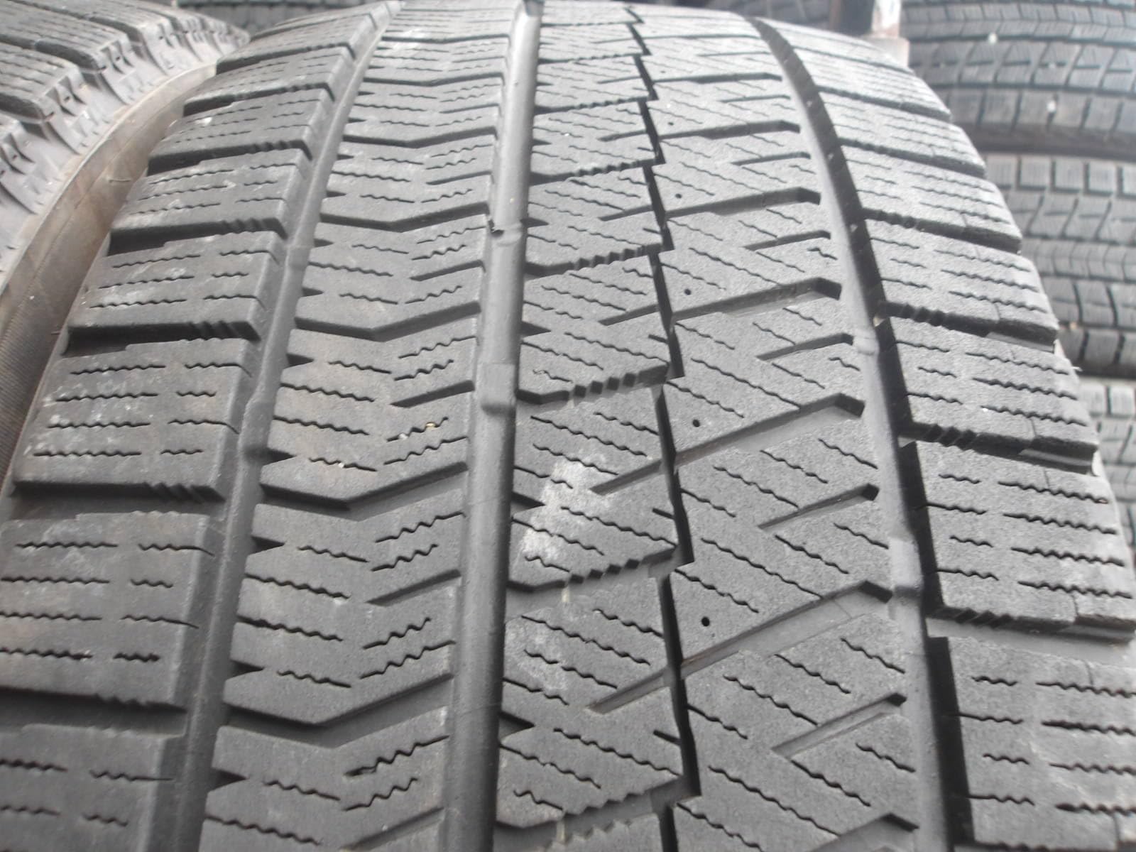 Amazon.co.jp: P936-ソ1 225/45R18 冬4本セット スタッドレス 91Q 225