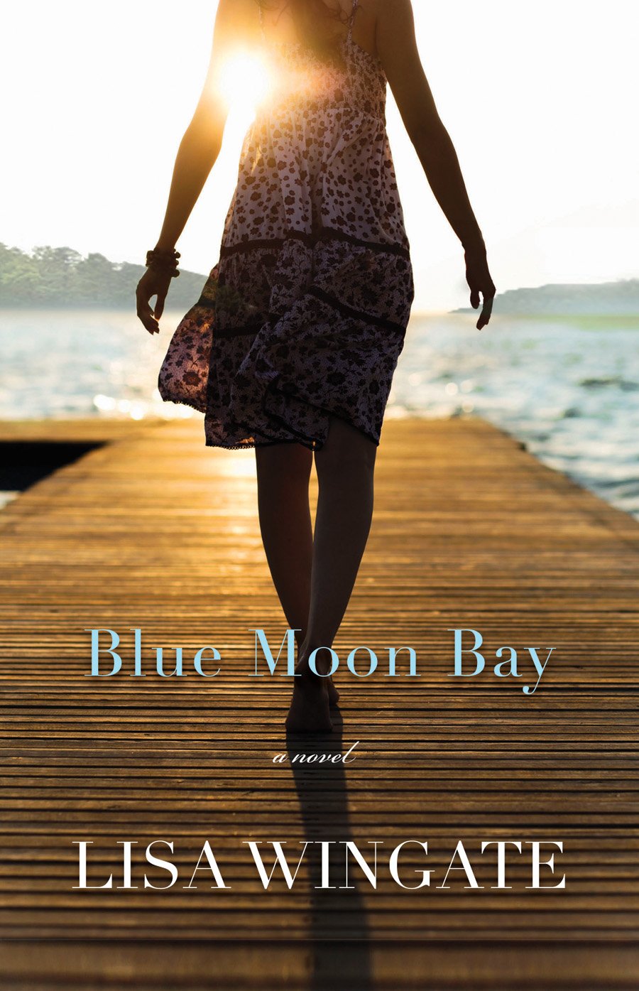 Blue Moon Bay (The Shores of Moses Lake Book #2): A Hometown Small Town Texas Romance with Mystery