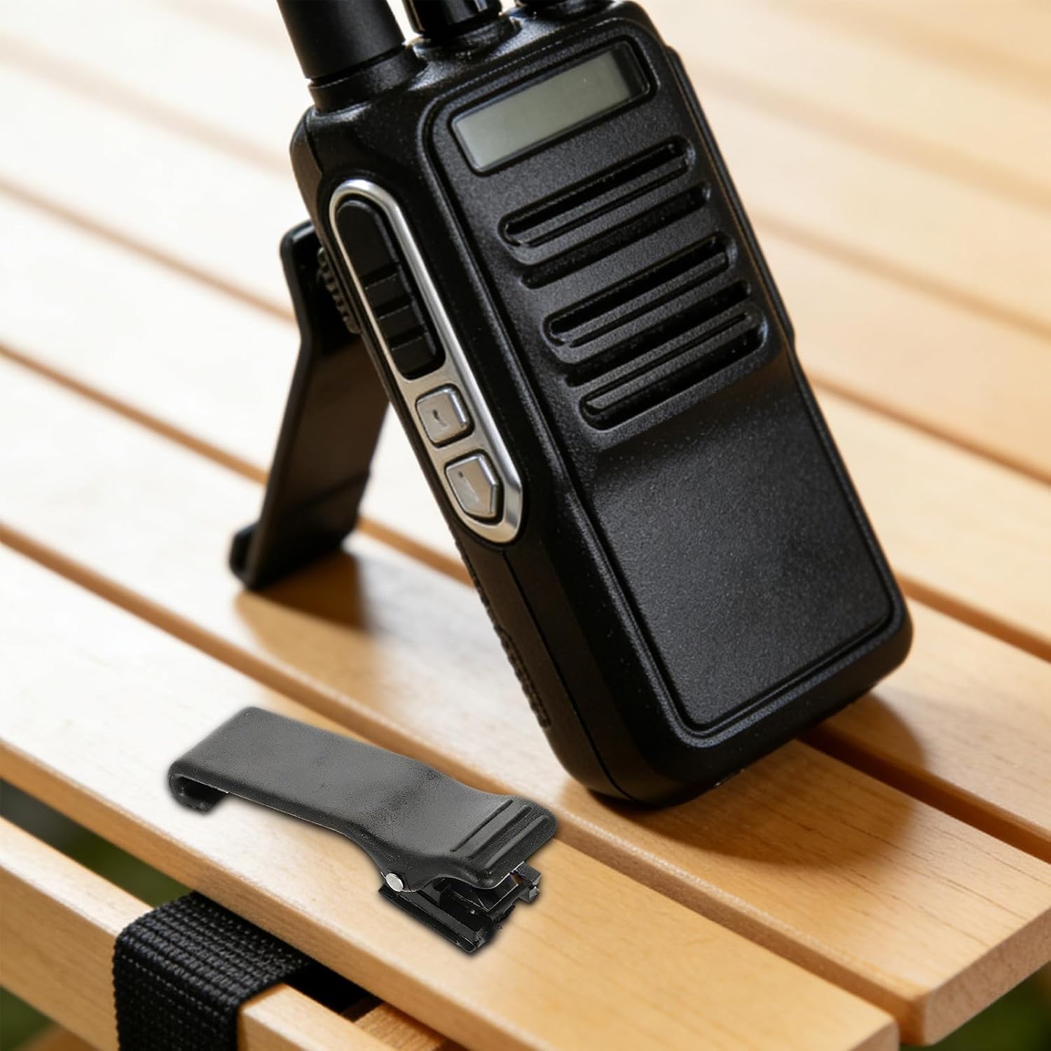 2pcs Radio Belt Clip: Handheld Radio Belt Clip Compatible with GP88S 300 68 2000 88 GP3188 - Universal for Work Or Referee