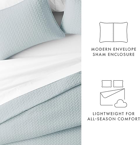 Miniatura 5 de Linen Market Juego de ropa de cama de 3 piezas, color azul pálido, tamaño Queen, una colcha ligera y edredones lavables a máquina, incluye colcha