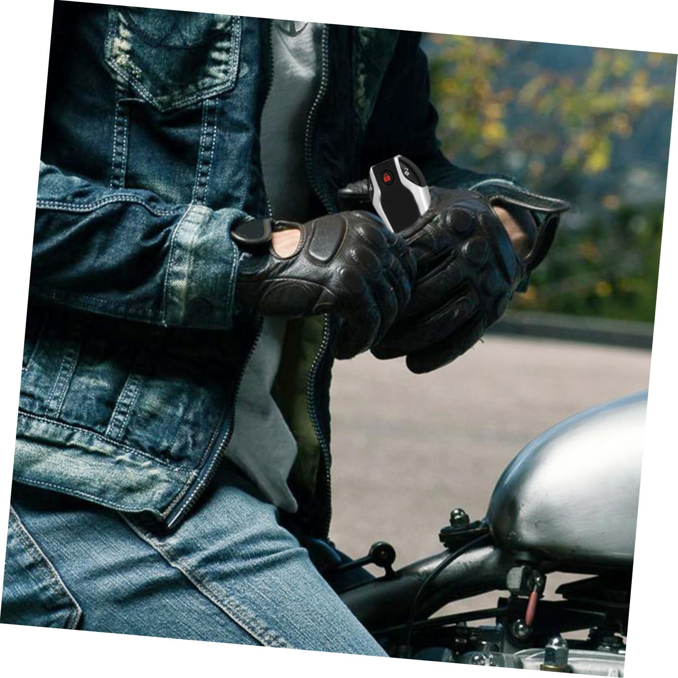 Outanaya Kit Antifurto per Moto con Avvio Remoto, Blocco Automatico, Sblocco e Funzione Spegnimento, Materiale Plastico, Telecomando Incluso, Antifurto per Motociclette