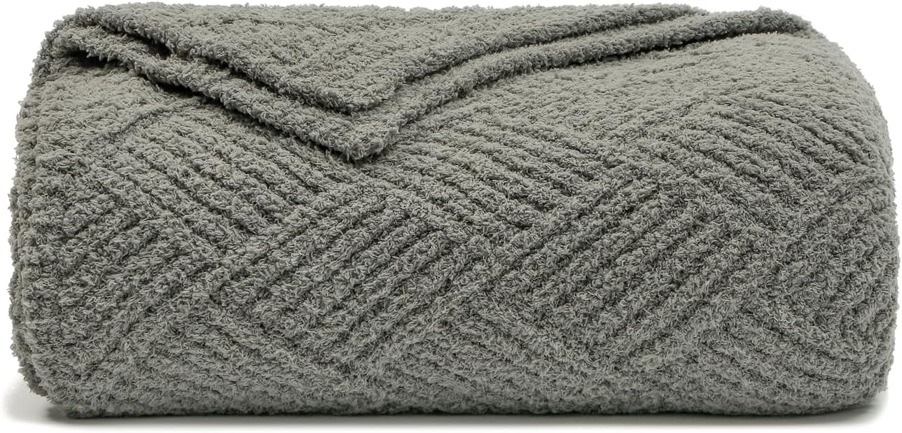 bearberry Super Soft & Fuzzy Minky Throw Blanket Lightweight All-Season - Diamond Stitch Plush Fleece for Couch, Bed, Sofa | Machine Washable Cozy Gift for Women, Men, Home(Cream, 50”x60”)