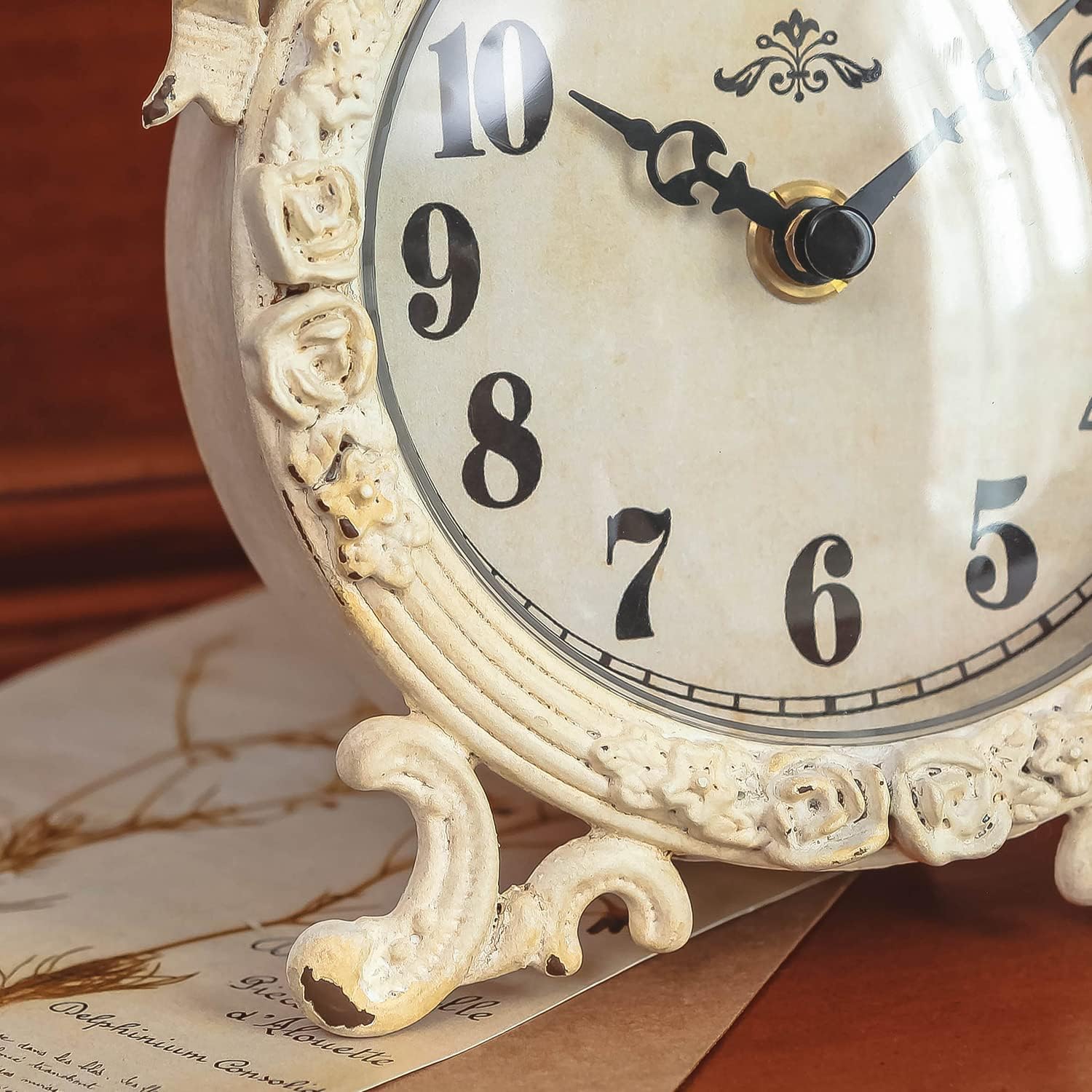 NIKKY HOME Small Table Clock Silent Non-Ticking, Shelf Desk Top Clock Battery Operated Vintage Rustic Design, Chic Home Decor for Fireplace Mantel, Desktop, Countertop, Beige