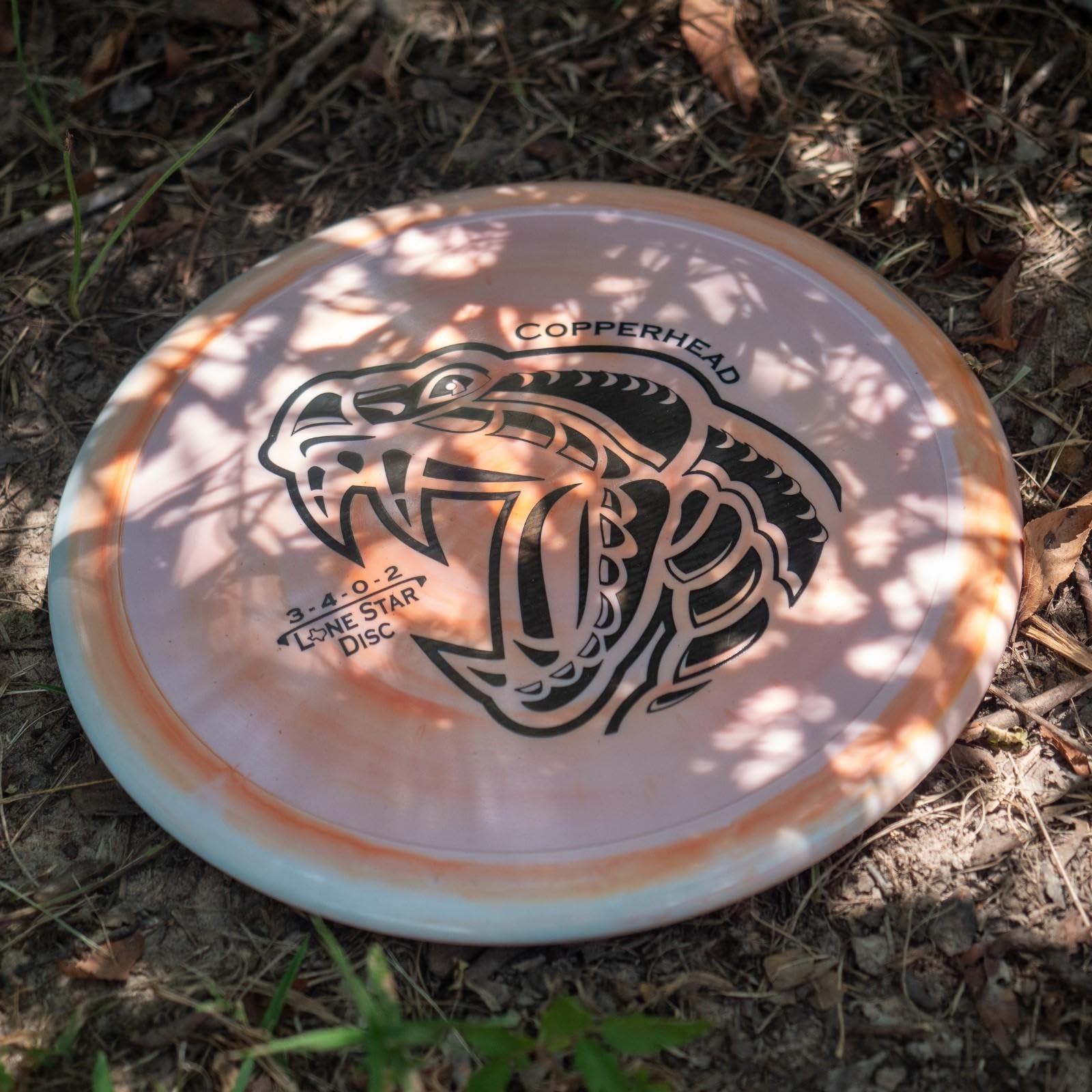 Lone Star Disc Bravo Copperhead | Slightly Overstable Disc Golf Approach Disc | 170g+ | Flexible Plastic with Great Grip | Great Driving Putter | Colors May Vary