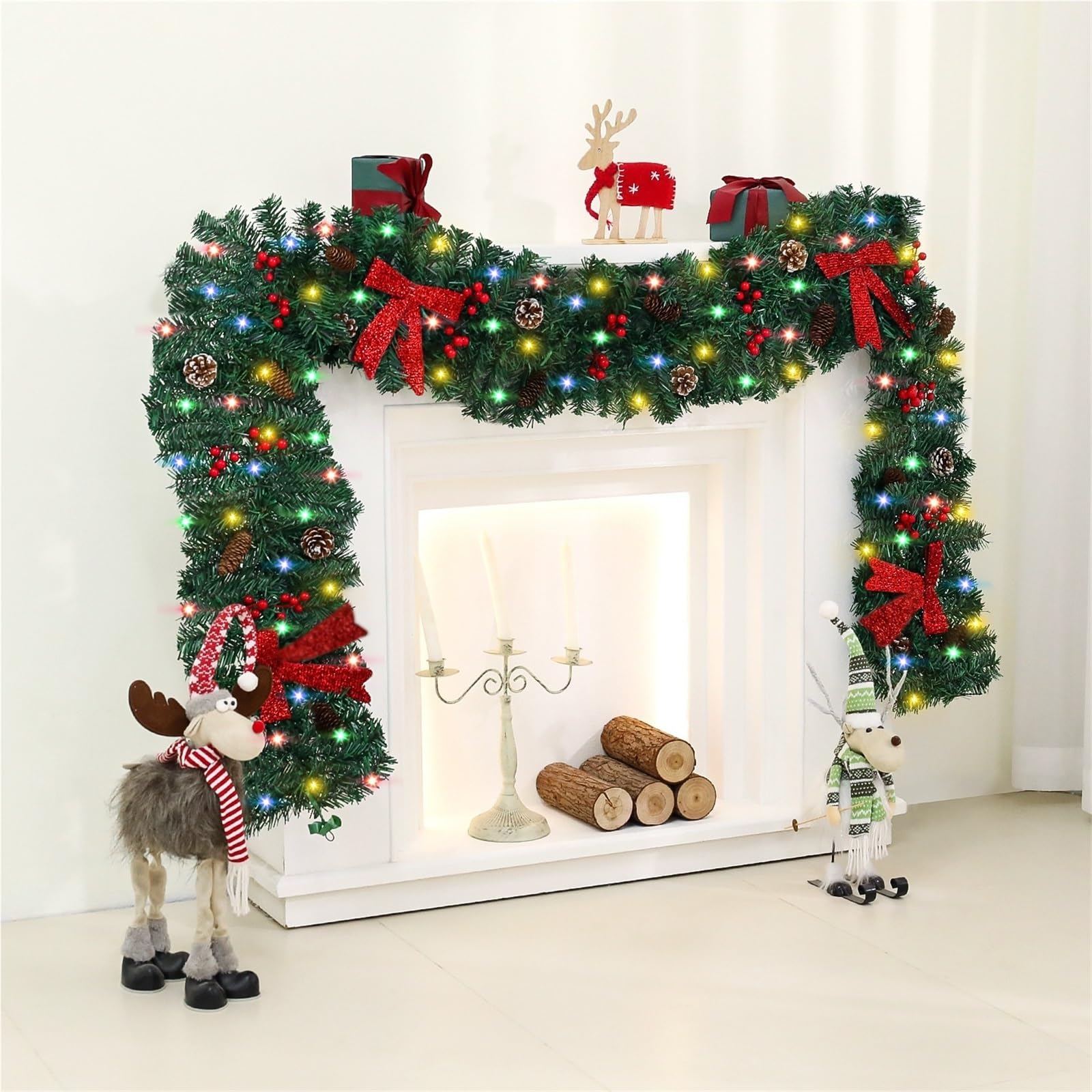 Weihnachten Girlande Weihnachtsgirlande Mit Tannenzapfen Und Glitzernden Schleifen Weihnachtsdekoration