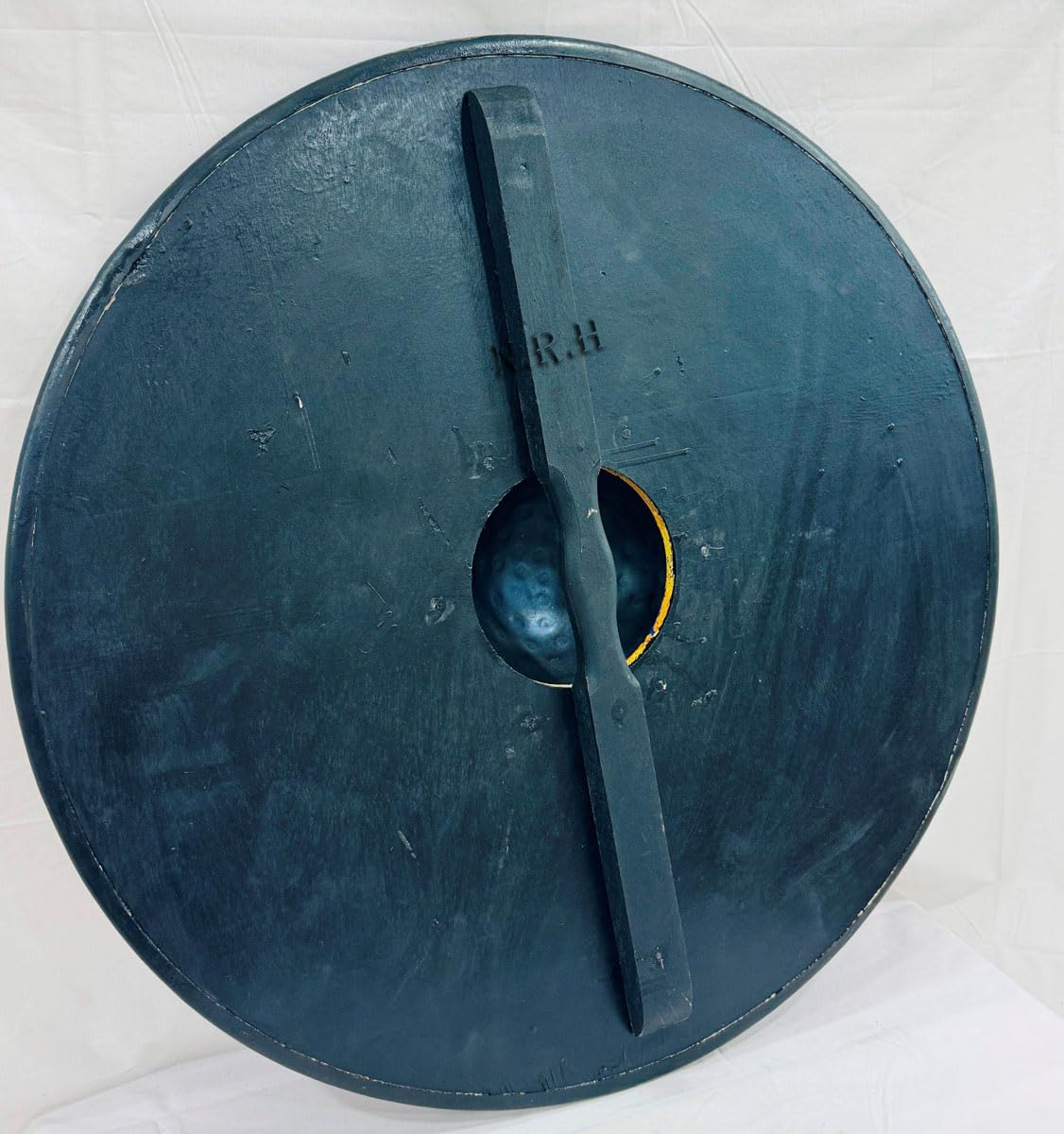 Nautical Replica Hub Battle Ready Medieval Buckler Shield Combat Functional Armor LARP Re-Enactment Mount Riveting Wooden Round Shield with Handle Knights Adult Buckler Shields