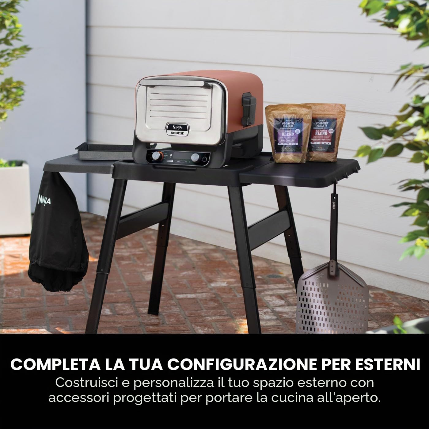 Ninja Woodfire OO101UK - Pala per pizza perforata leggera, resistente alla ruggine, per pizze da 30,5 cm, XSKOOVPZPLEUK, nero, Woodfire
