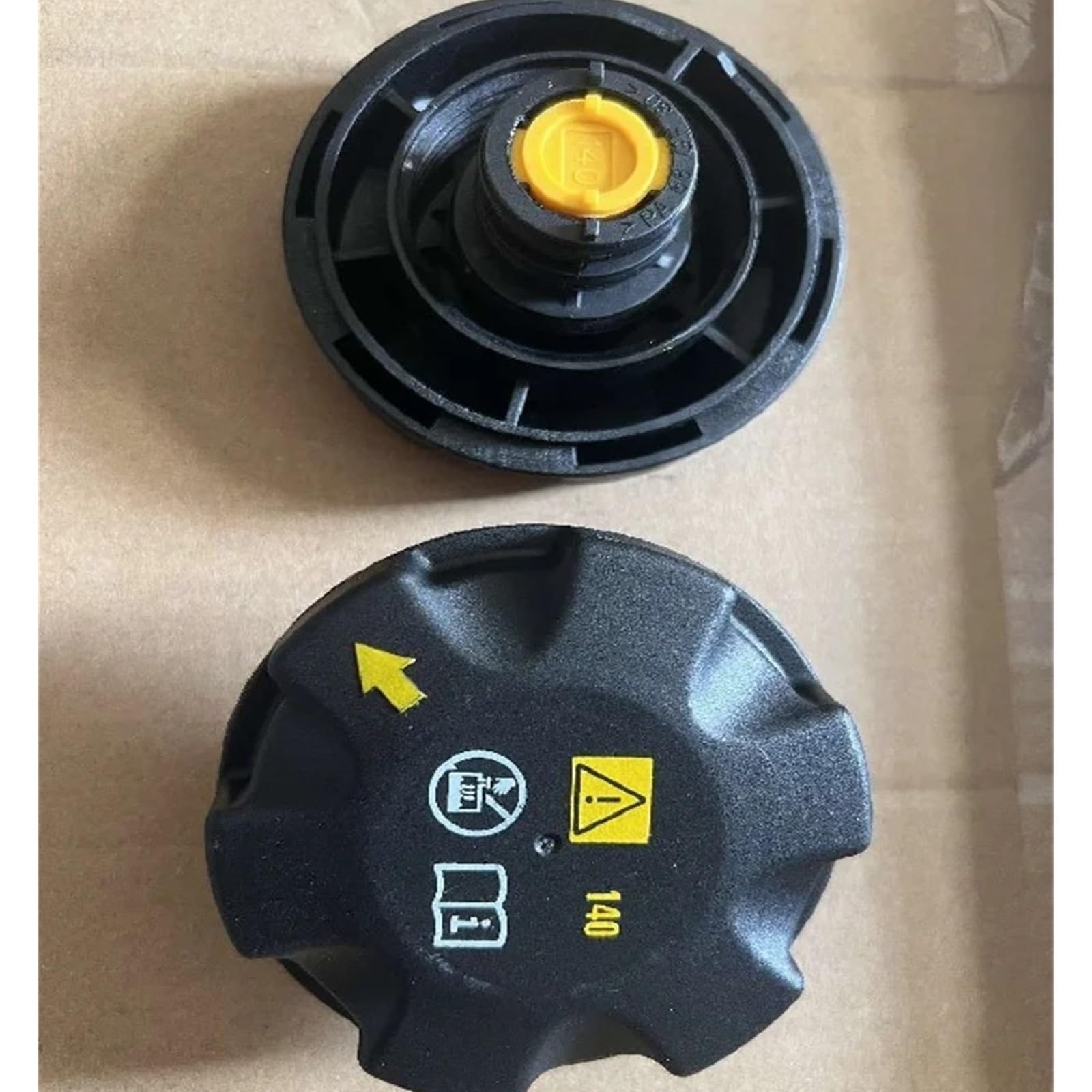 Dwtnmex Only Cover Coolant Expansion Tank For Bmw For 528I For Xdrive 17138614293 17117639020 Coolant Radiator Reservoir Tank Overflow Expansion Bottle With Sensor(Only Cover)