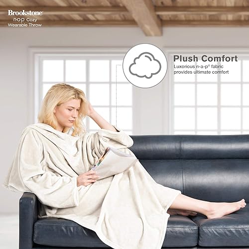 Miniatura 2 de Brookstone Manta NAP - Manta reversible de poliéster ultrasuave con mangas para tus brazos, la mejor manta para calidez y movilidad, color marfil