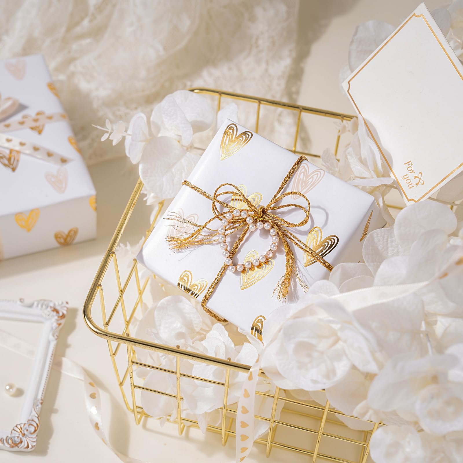 RUSPEPA Rollo De Papel De Regalo Con Forma De Corazón (Mini Rollo) (43,2 Cm X 5 M) - Diseño De Corazón Dorado Para San Valentín, Bodas, Despedidas De Soltera, Cumpleaños Y Baby Shower.
