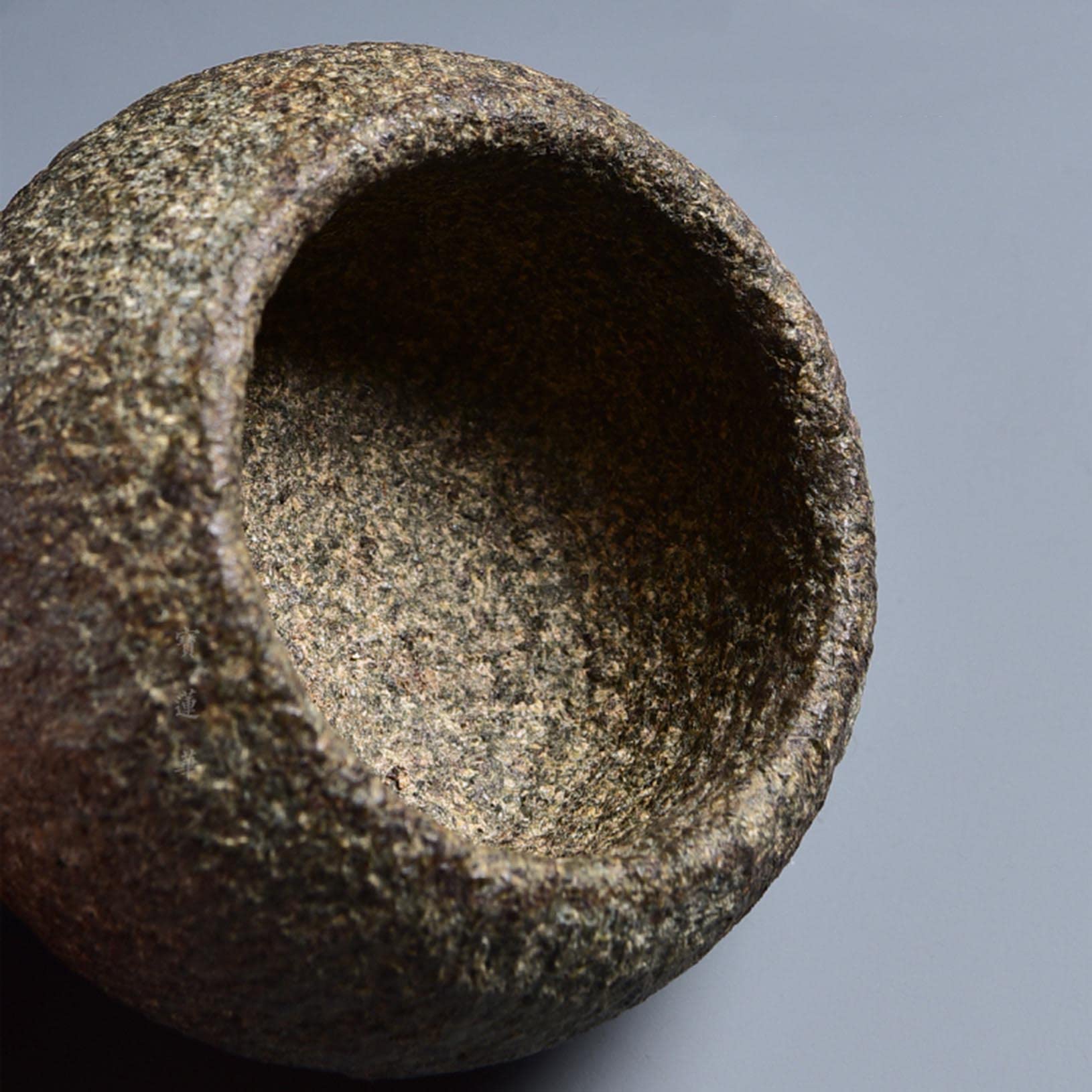 Pequeño mortero y maja de piedra azul hechos a mano, molinillo manual, molinillo de piedra maciza, molinillo de especias, molinillo de hierbas, triturador de pastillas, perfecto for triturar hie
