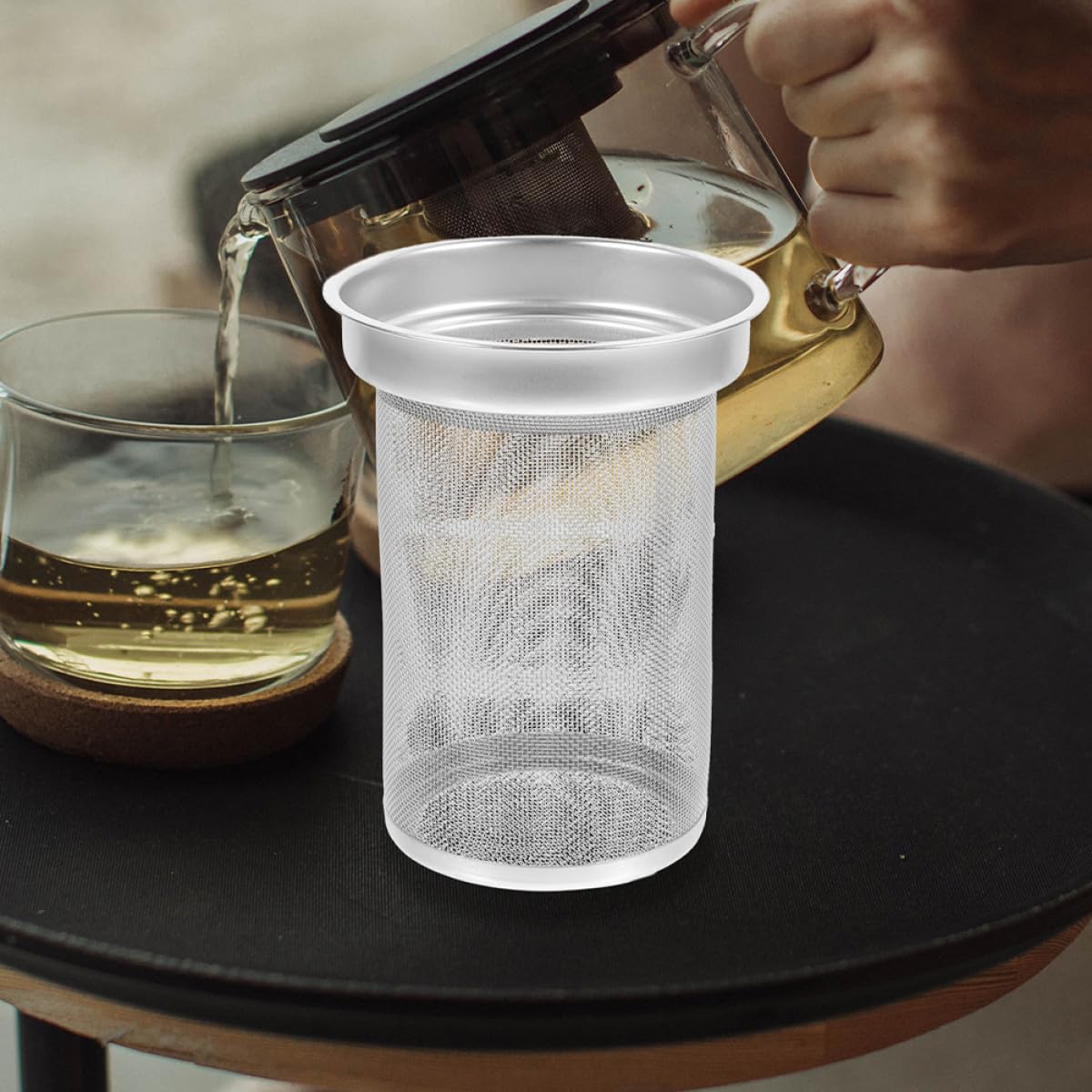 DOITOOL Filtre à Thé en Acier Inoxydable 7,4 X 6,7 Cm, Passoire Fine pour Théière, Infuseur à Thé en Vrac Réutilisable, Accessoire Cuisine pour Infusion Maison