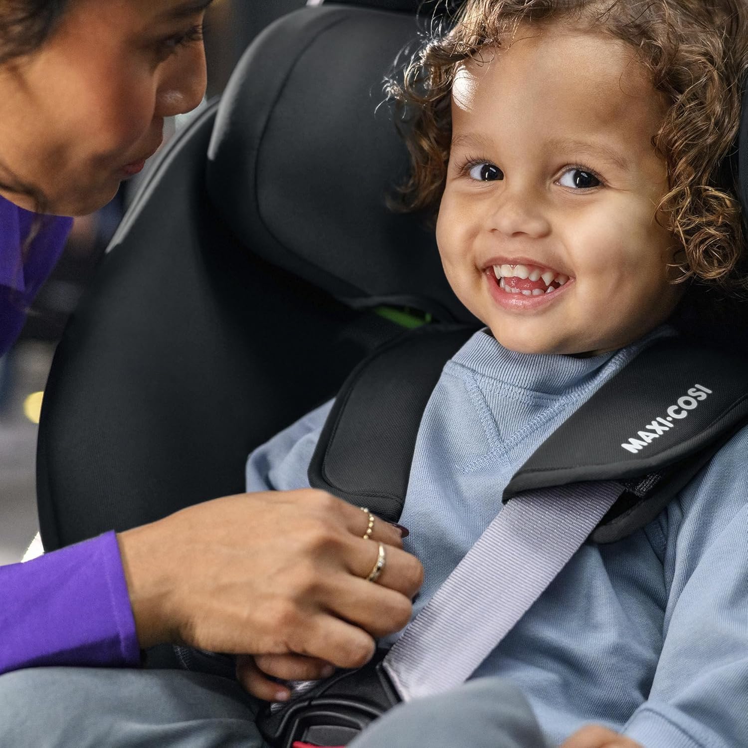 Maxi-Cosi Titan S Comfort i-Size, Tejido Transpirable, Silla de Coche Multiedad, 15 meses-12 años (76-150 cm), Silla Coche ISOFIX, 5 Posiciones Reclinado y 13 de Reposacabezas, Authentic Black