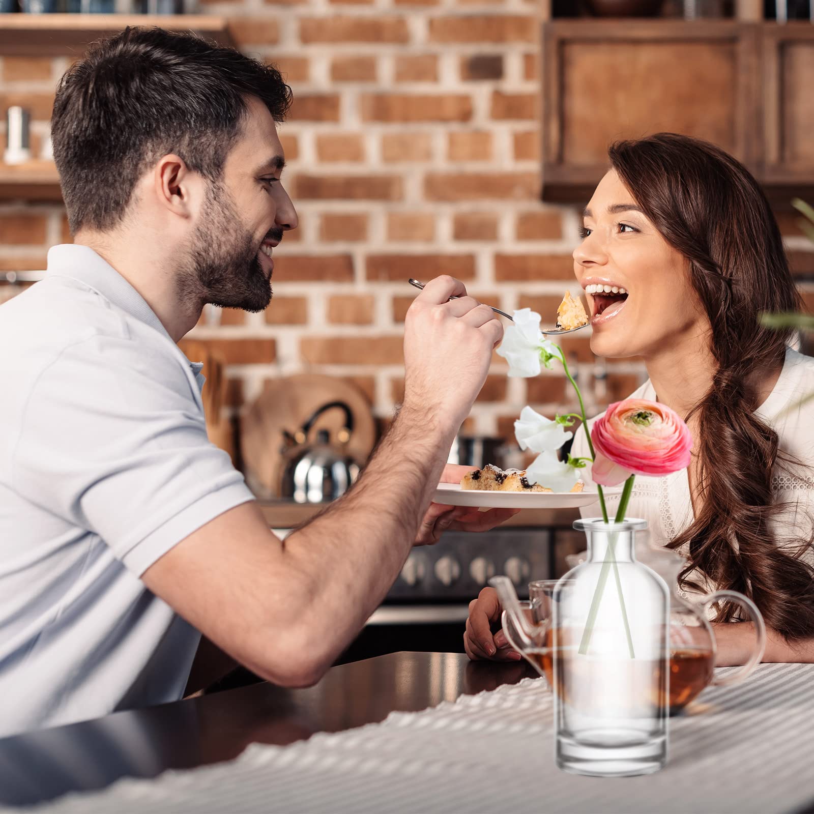 Mimorou 24 Pieces Glass Living Bud Vases Flower Small Vase Vintage Clear Vase in Bulk, Glass Jar Centerpiece Vases Centerpieces Table DecorRustic Wedding Reception Table Home Glass Bottle Decors