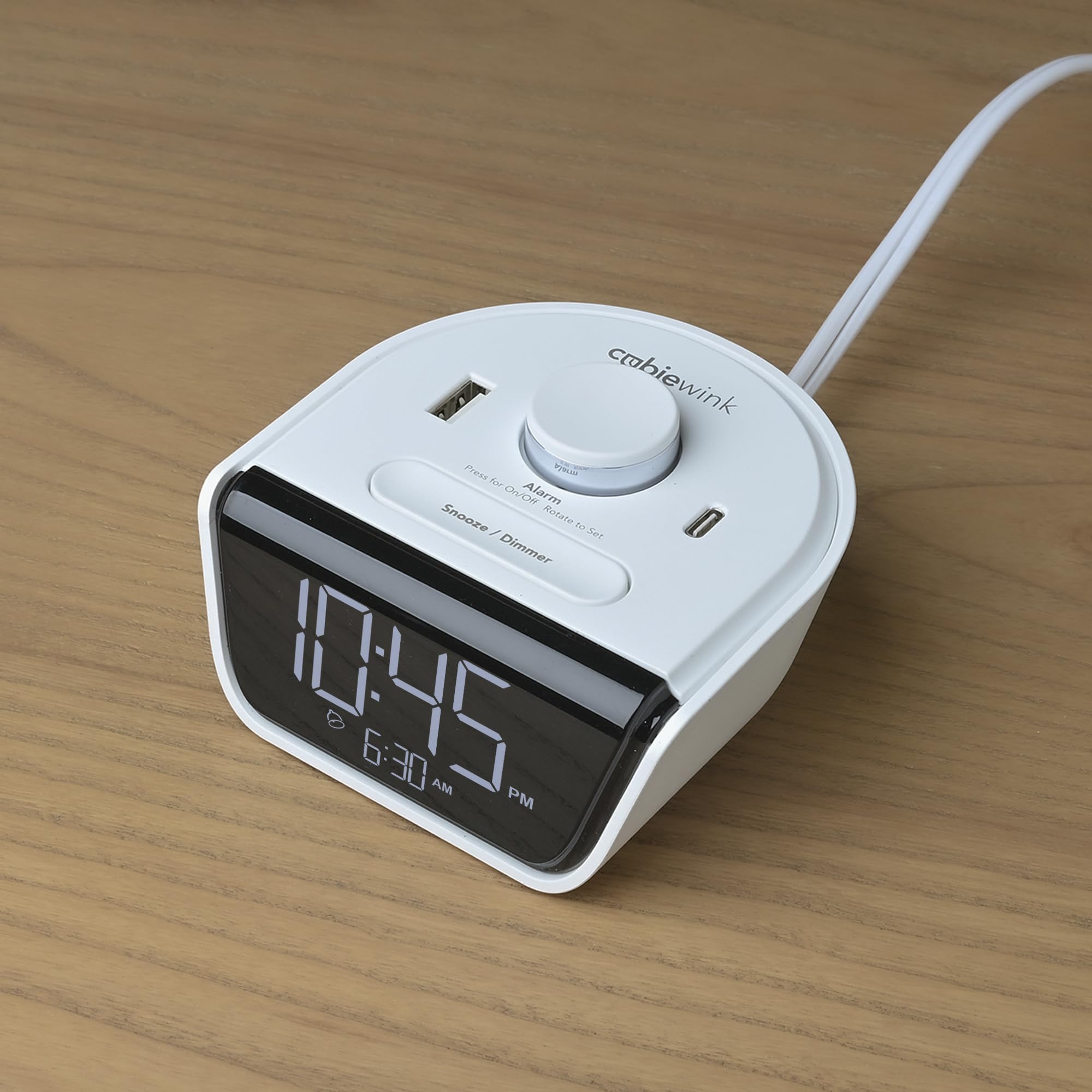 Brandstand CubieWink - Reloj despertador de carga con puertos USB (blanco)
