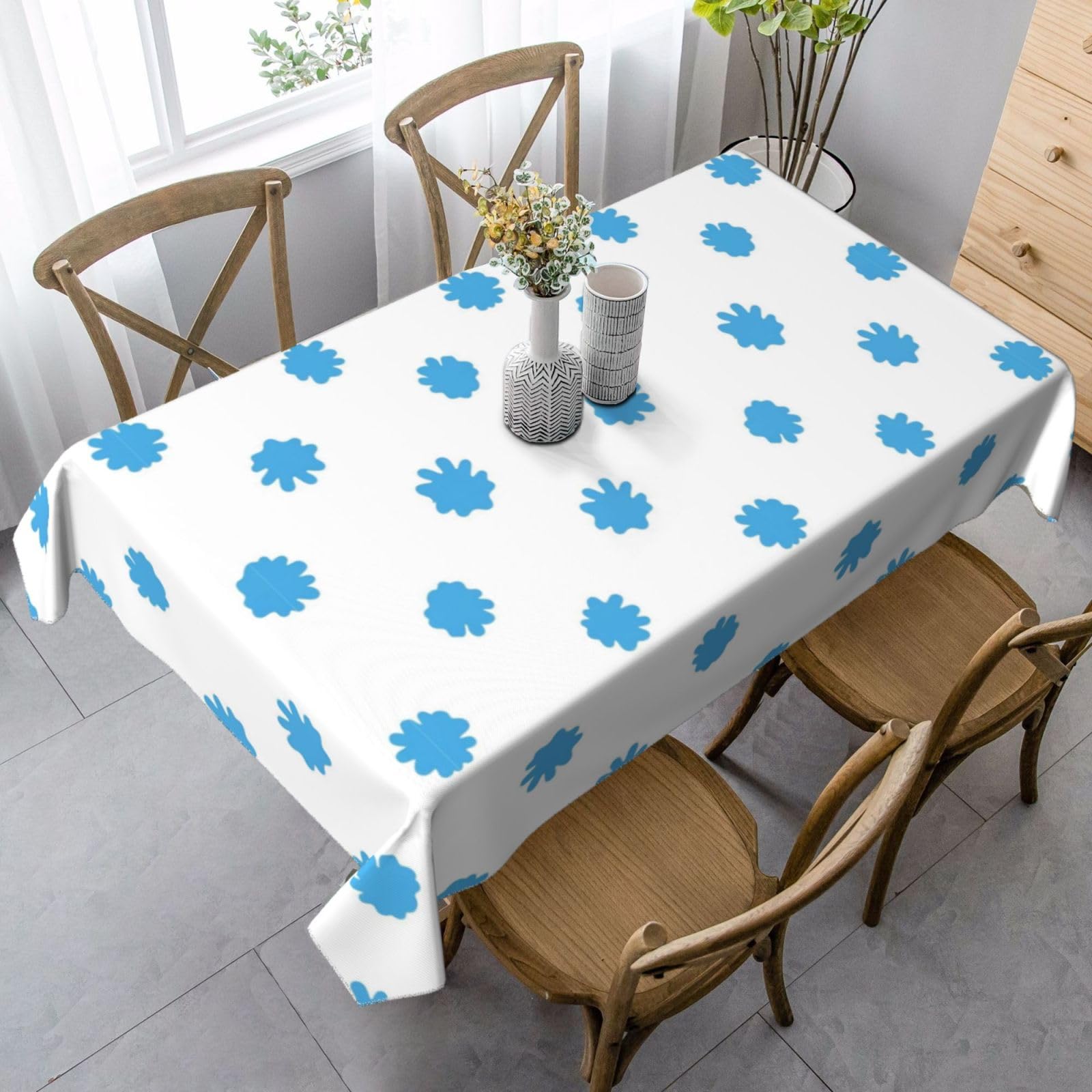 Housse de table imprimé vache bleue pour embellir vos soirées cocktail en plein air