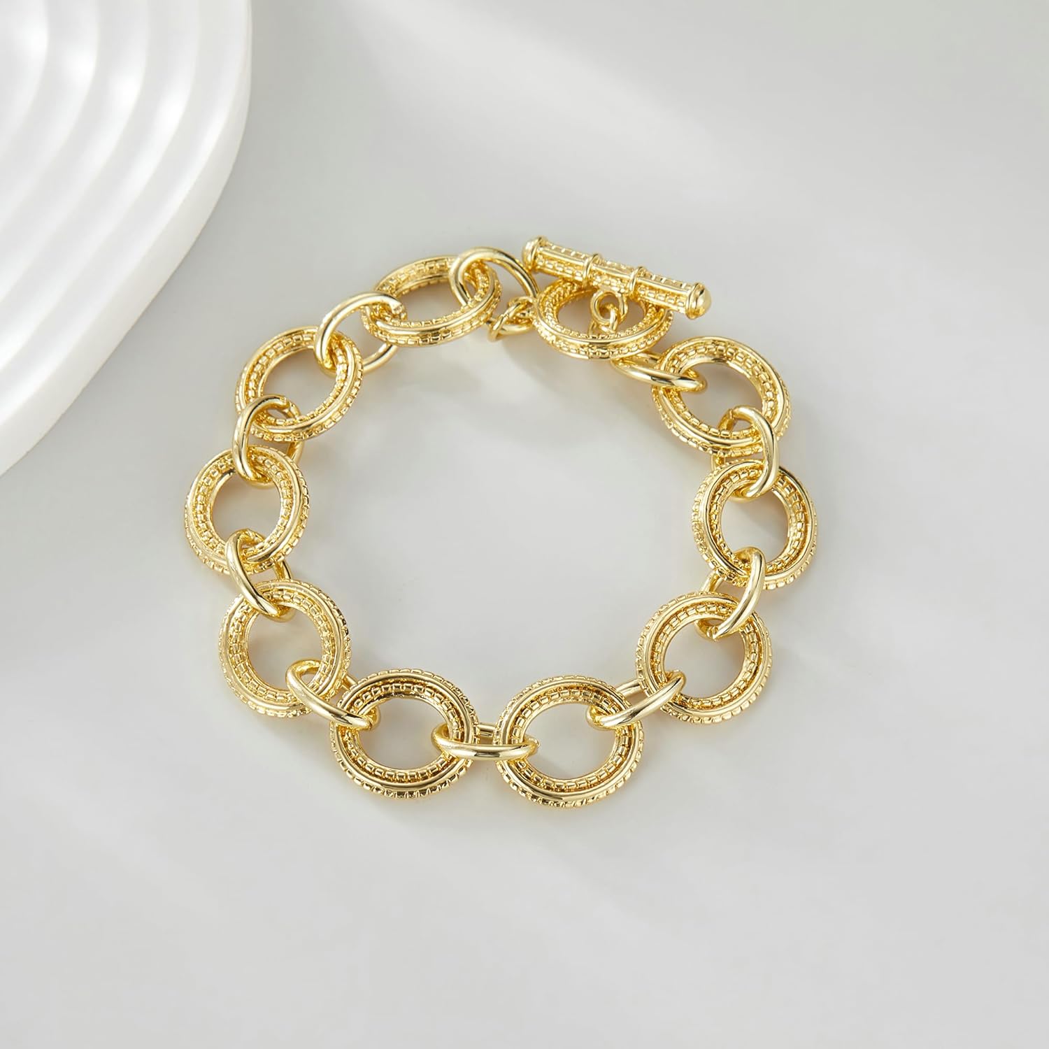 Mytys Chunky Chain Link Bracelet Two-Tone Mixed Metal Textured Toggle Clasp Statement Bangle Bracelet Jewelry for Women Fashion - Image 9