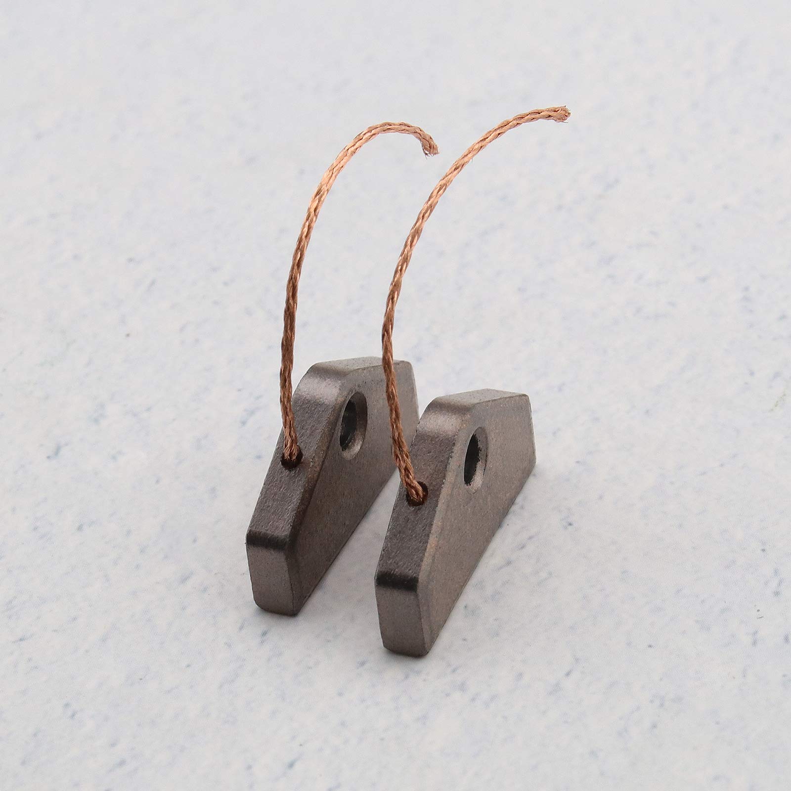 Pary suszarki do suszarek węglowych szczotki silnikowe 30 x 16 x 4 mm kompatybilne z Miele 5153702 4490382 6597490 5007 zawierające miedź