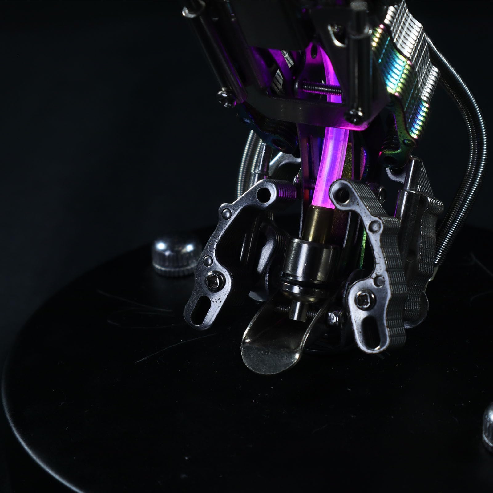 Metalowe puzzle 3D dla dorosłych, mechaniczny model montażu węża kobry, rękodzieło, łamigłówka - idealna dekoracja biurka i prezenty (410 sztuk, z podstawą)