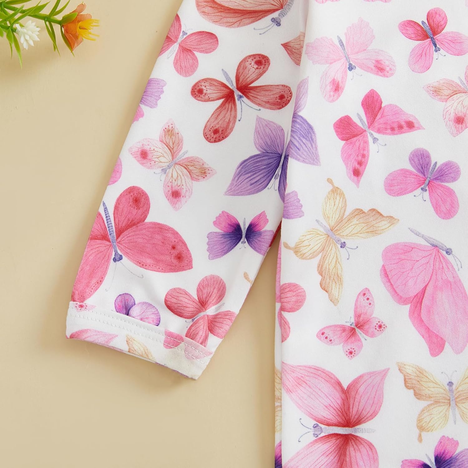 woshilaocai 2 Pack Baby Boy Girl Gown Sleeper Newborn Knotted Nightgown and Hat Set Infant Sleepwear - Image 5