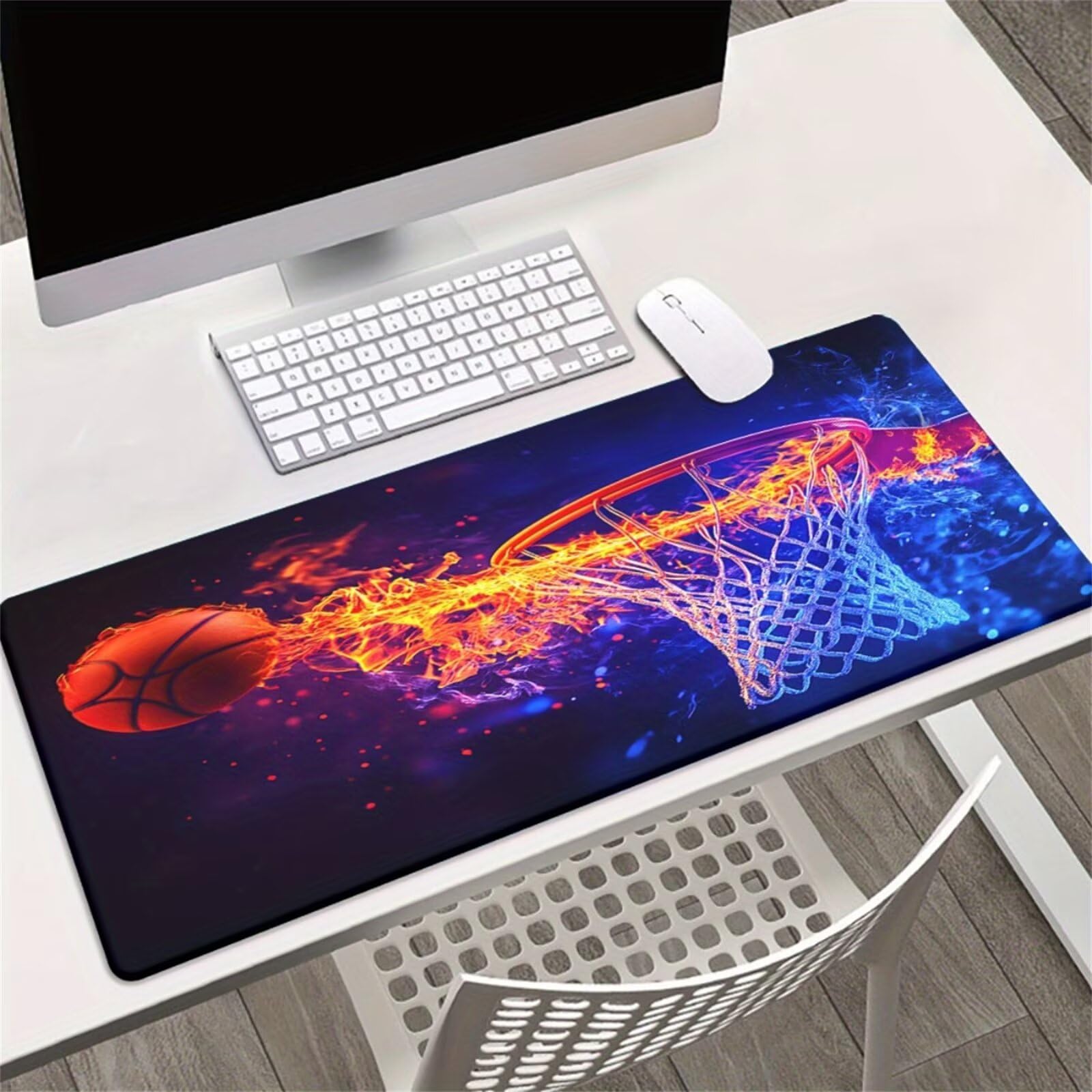 Tappetino per Mouse da Gioco XXL 1200x600x3 mm, Desk Pad Grande con Bordi Cuciti, Base in Gomma Antiscivolo, Accessorio per Ufficio e PC (Pallacanestro)