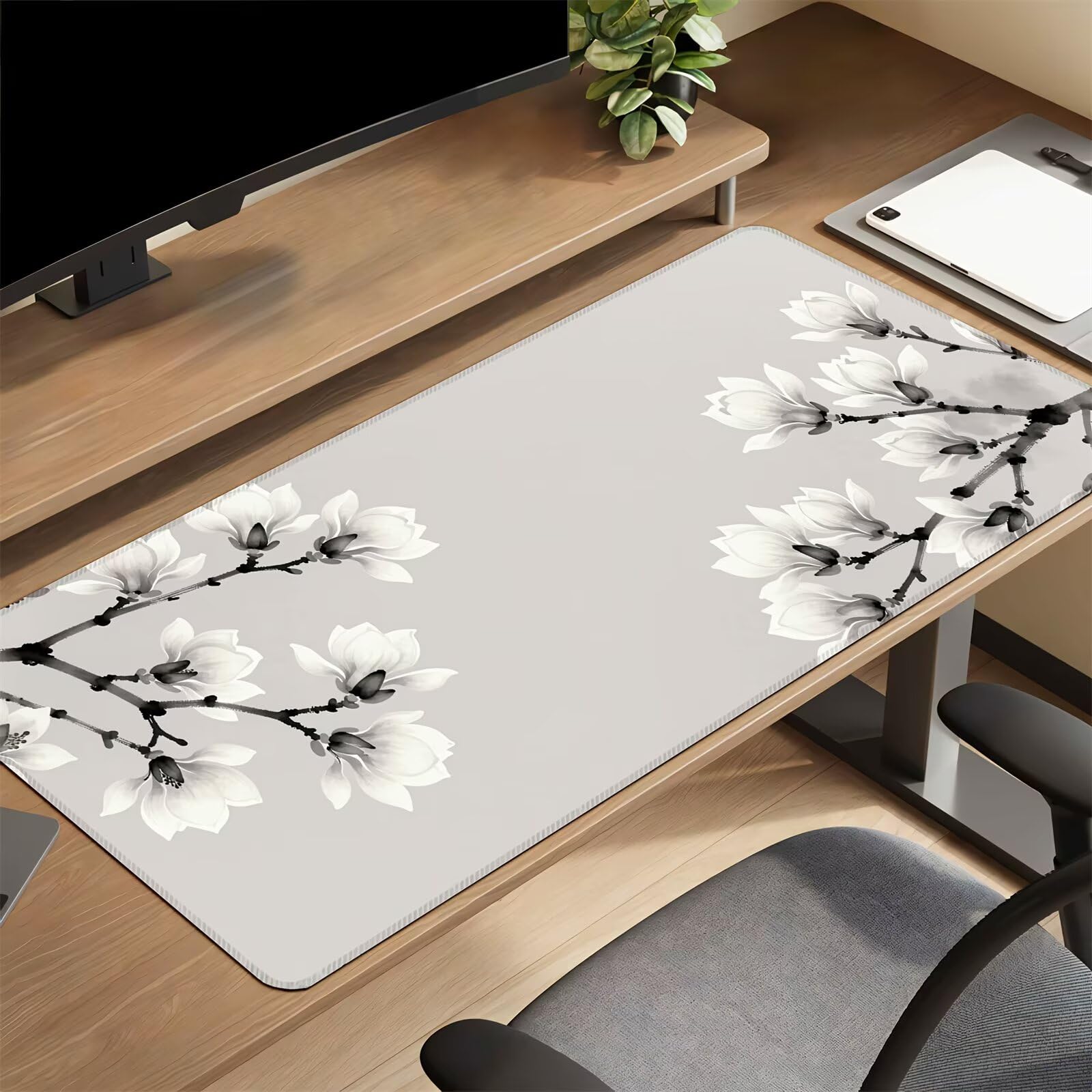Grand Tapis de Souris de Jeu 900x400x3 mm Mouse Pad Gaming Magnolia Blanc Tapis de Bureau Antidérapant avec Bords Cousus pour Bureau, Études, Gamer