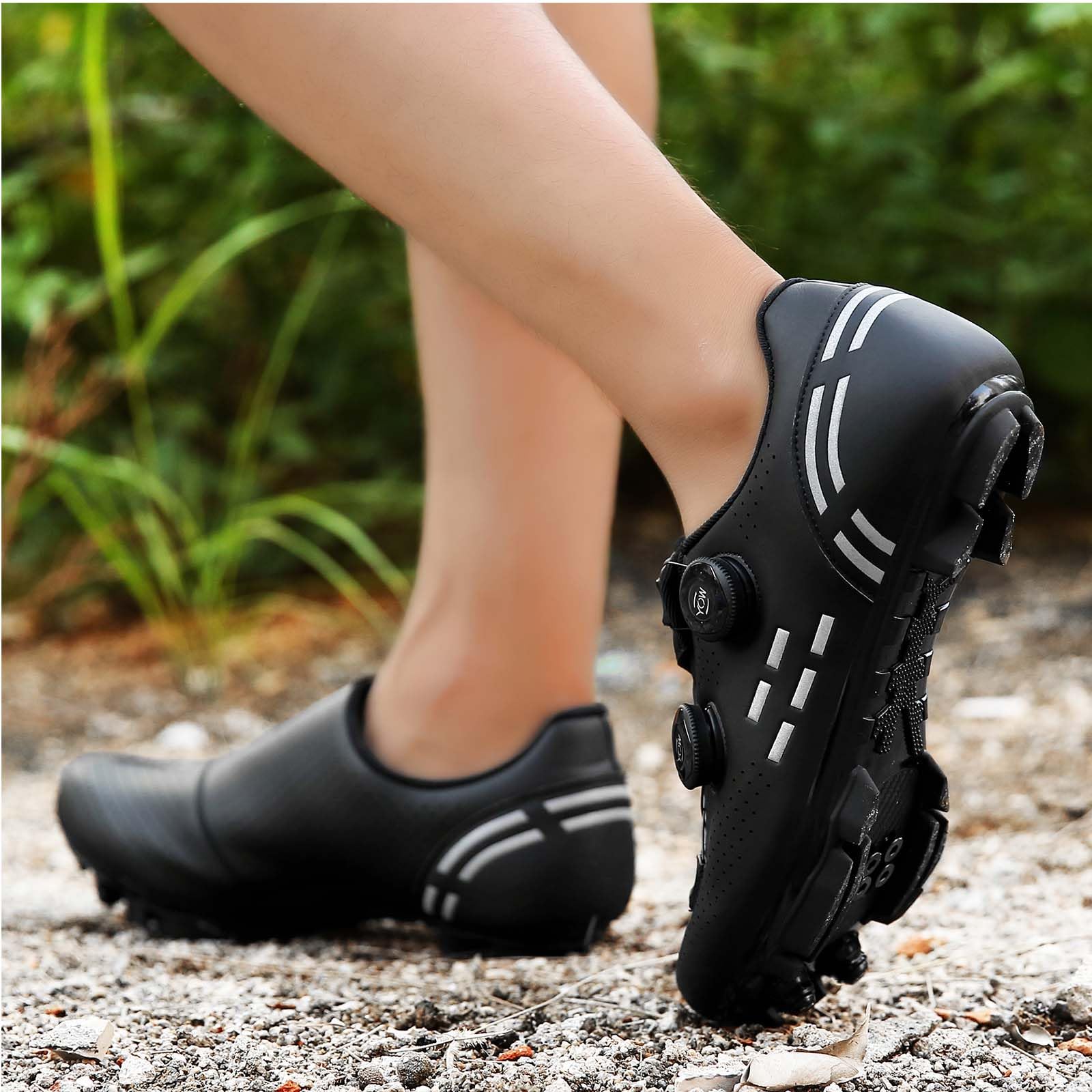Scarpe da Ciclismo MTB da Uomo Donna Scarpe da Mountain Bike Traspirante Compatibile con i Pedali Shimano SPD a 2 bulloni con Tacchetti, Scarpe da Equitazione