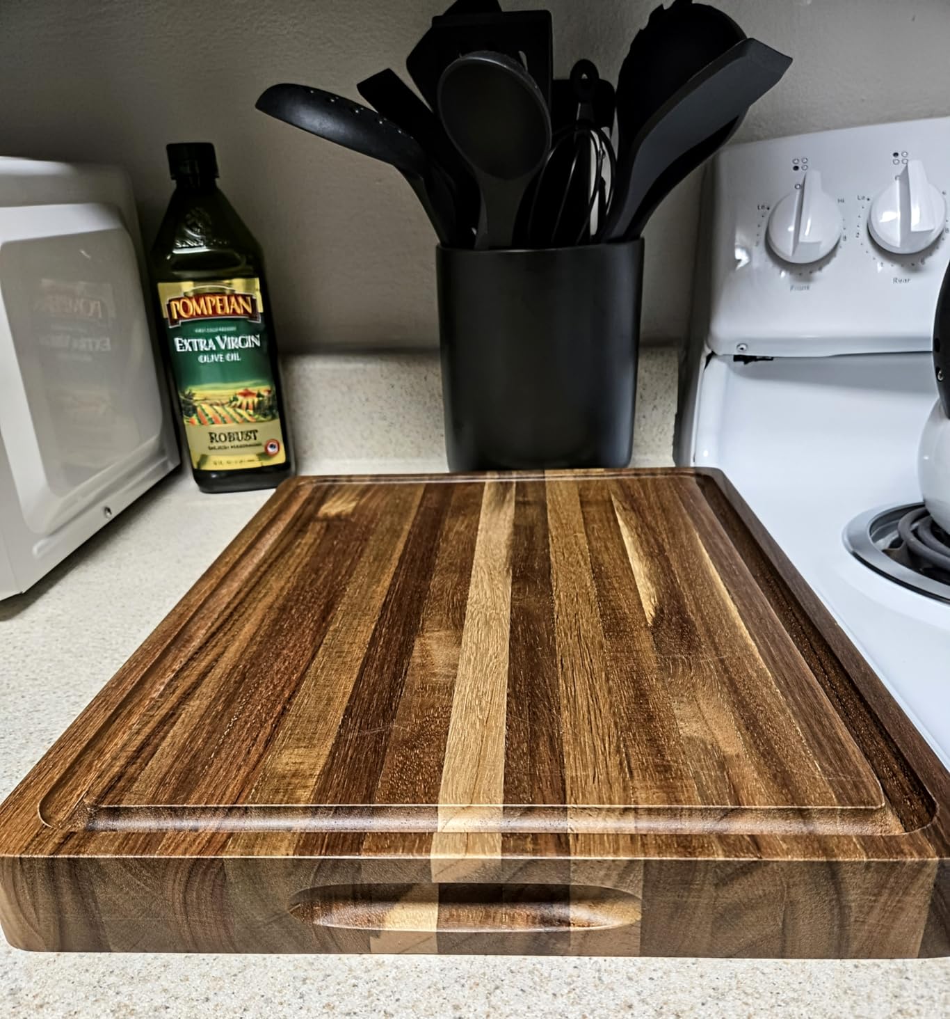 Winsome | Acacia Edge Grain Cutting Board | Sonder LA