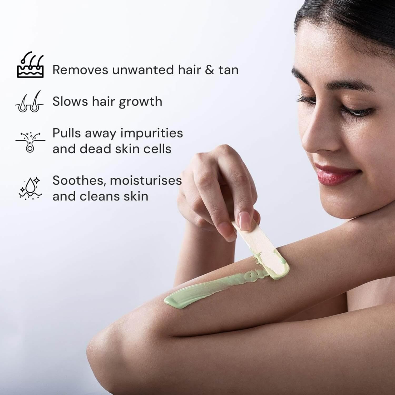 Raaga Professional Aloe Vera Liposoluble Body Wax | Soft Wax for Hair Removal | Gently Removes Unwanted Hair & Tan | Soothes & Hydrates Skin | For Sensitive Skin | 27.05 Fl Oz/800ml