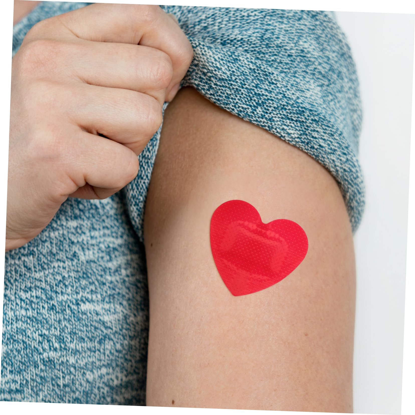 minkissy Pegatinas Corazon 125 Piezas Vendaje En Forma De Corazón Plastos Adhesivos Para Heridas Para El Cuidado De Heridas Detener El Sangrado Apósitos Adhesivos Caseros Para Heridas Vendas