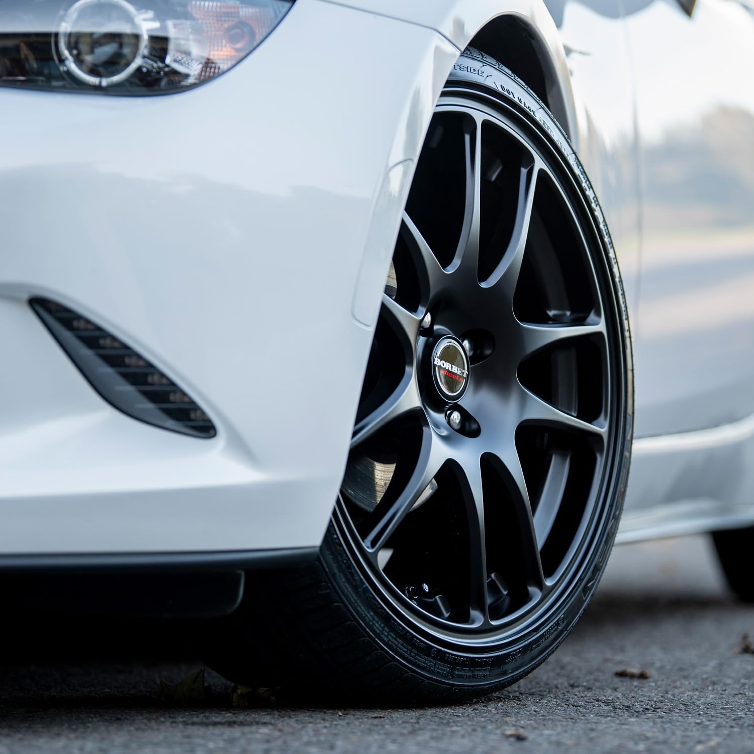 4x Borbet Felgen RS 7.0x17 ET35 4x100 black matt kompatibel mit Renault Captur Clio Grand Modus Mégane Scénic Zoe