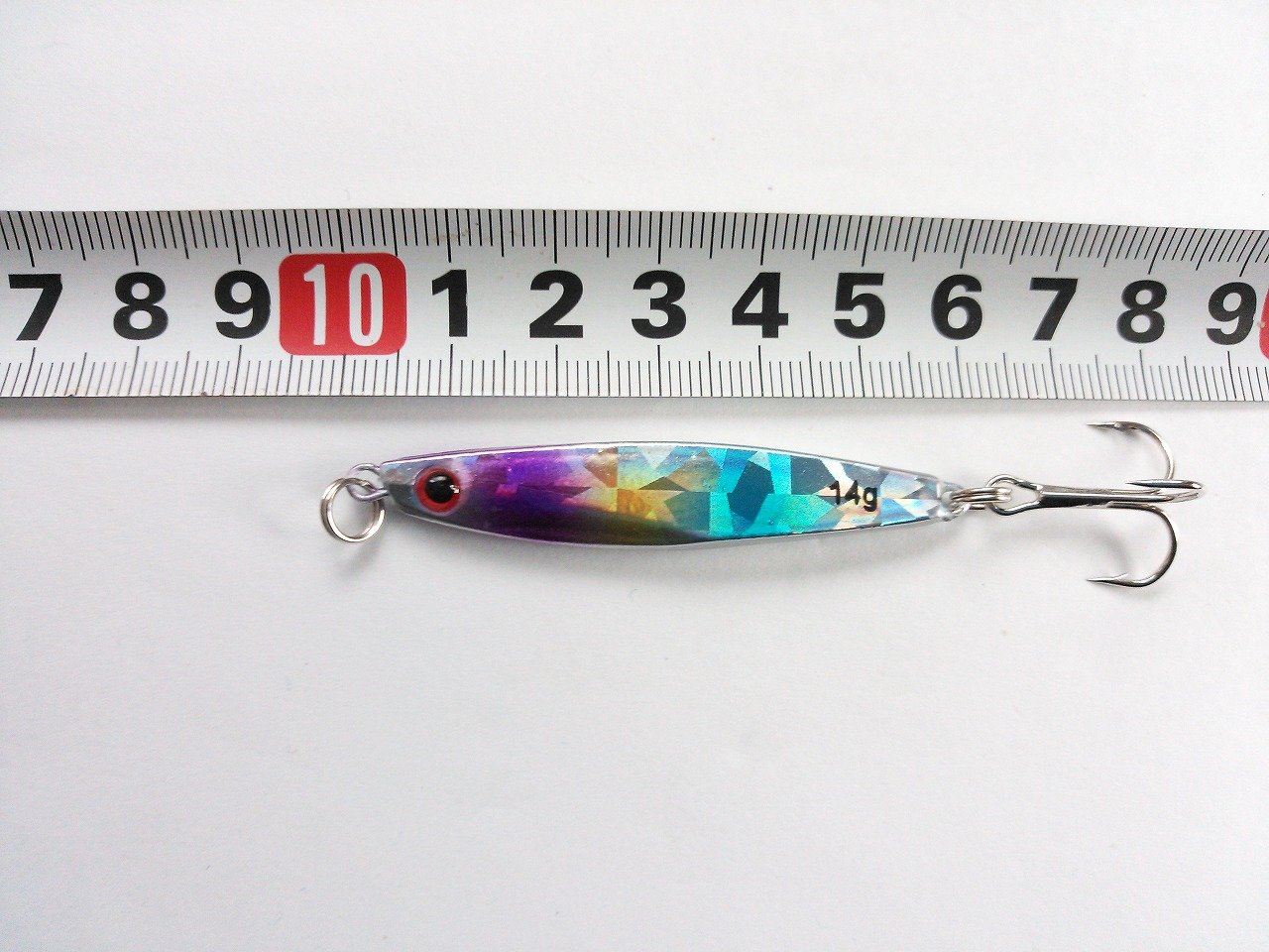 Amazon.co.jp: メタルジグ 14g 7色 セット 6cm 海水の定番カラー