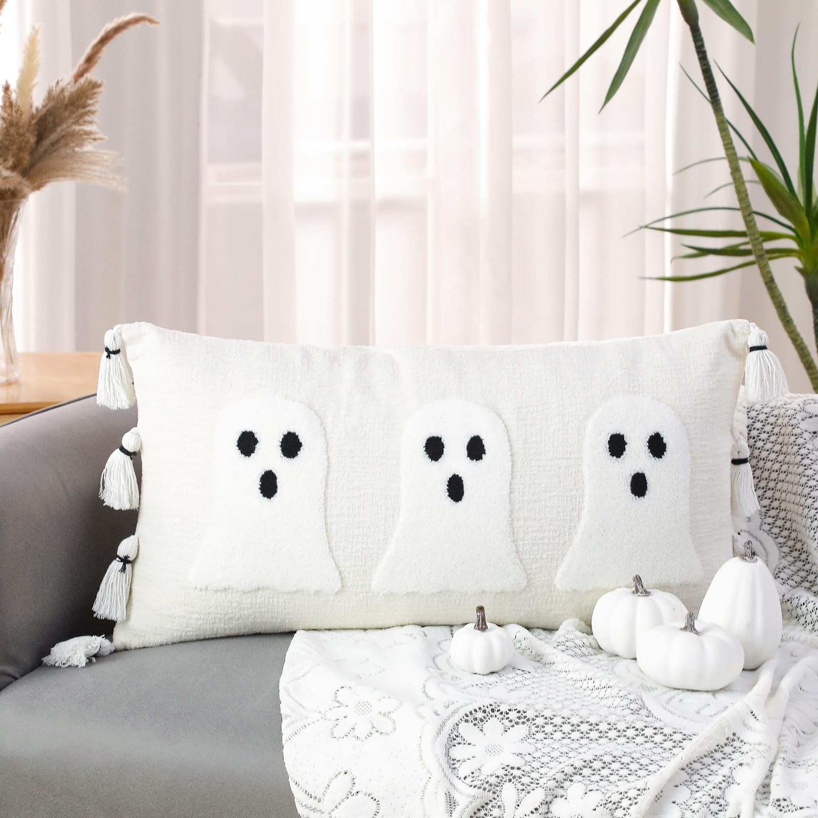 Amazon.com: Vercraft Halloween Ghost Throw Pillow with Tassels