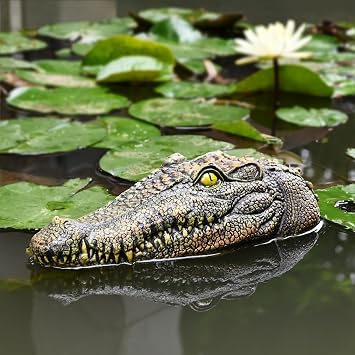 Alligator Head Outdoor Scary Decor - Crocodile Float for Pool Gator to Scare Away Geese Duck Bird - Floating Pond Decor for Outdoor Garden Yard Lake