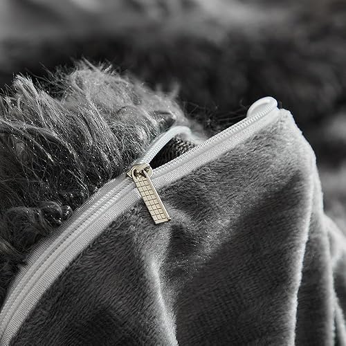 Miniatura 9 de RYNGHIPY Juego de ropa de cama de felpa de pelo largo con estampado de vaca negra y blanca, juego de funda de edredón con diseño de vaca lechera