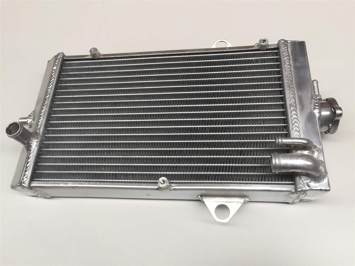 aluminum radiator for Yamaha ATV Raptor 700 YFM700 2006-2013 2007 2008 2009 2010 2011 2012 YFM 700 06 07 08 09 10 11 12 13 Aftermarket Compatible Replacement