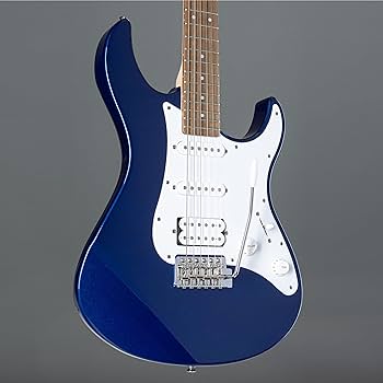 YAMAHA PACIFICA 012エレキギター青 ギラーバック Yamaha PAC012 Pacifica Electric Guitar - Metallic Blue