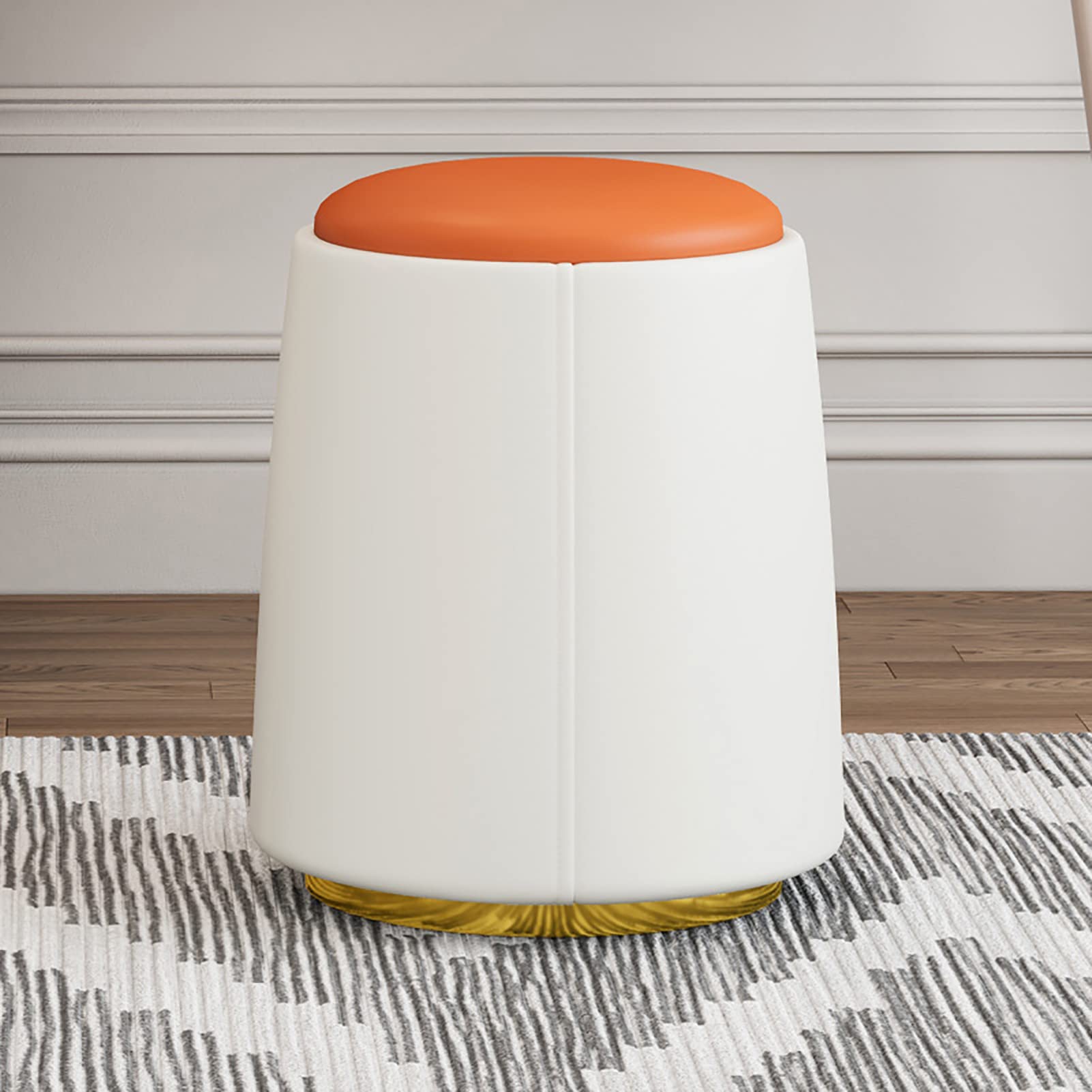 Tabouret de coiffeuse capitonné parfait pour petit espace