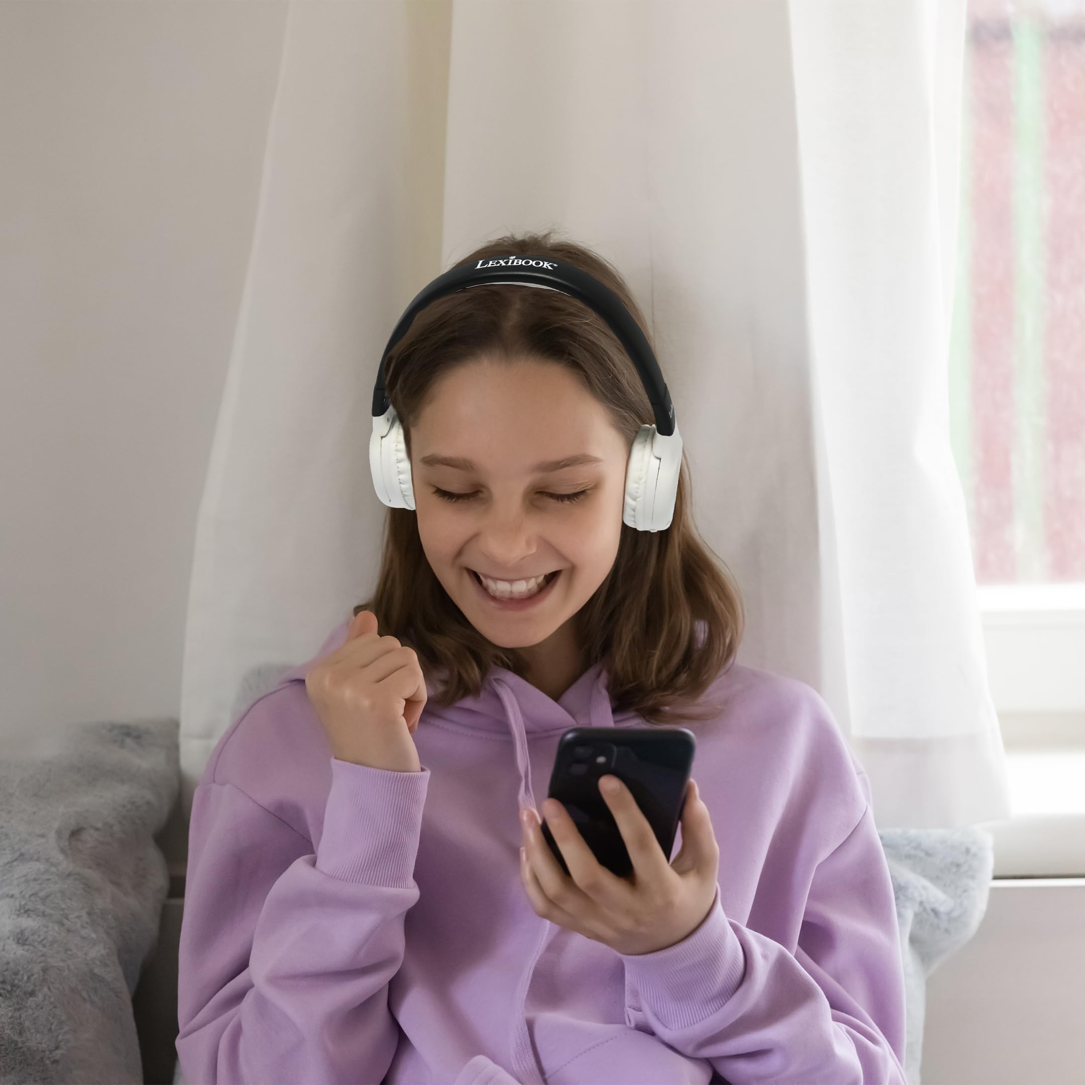 Lexibook - Football - Casque Audio 2-en-1 Bluetooth & Filaire avec Micro et Bouton de contrôle, Pliable et Ajustable, Batterie Rechargeable Longue durée - HPBT010FOLXB