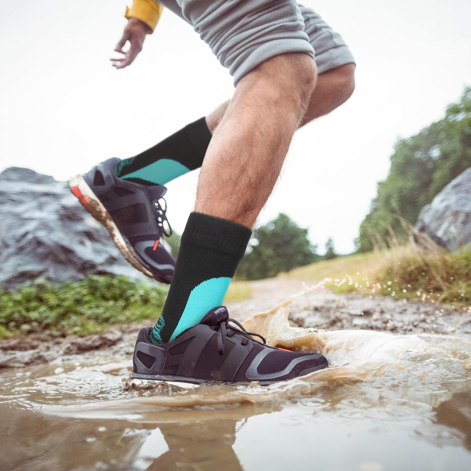 Jeyiour 2 Pairs Waterproof Socks Unisex Waterproof Breathable Outdoor Skiing Hiking Wading Fishing Socks for Men Women - Image 7