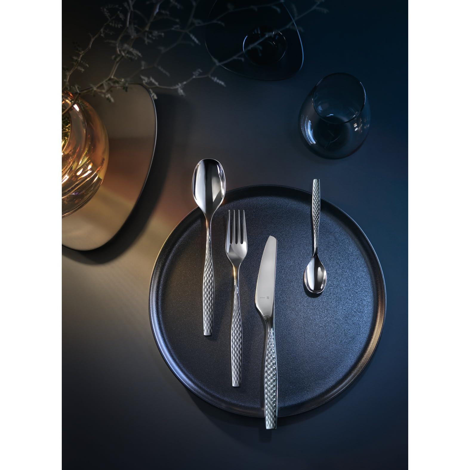 WMF Sentic Edelstahl Besteck Set 6 Personen, Essbesteck Set 30 teilig, Monobloc-Messer, Cromargan protect poliert, kratzbeständig, spülmaschinenfest