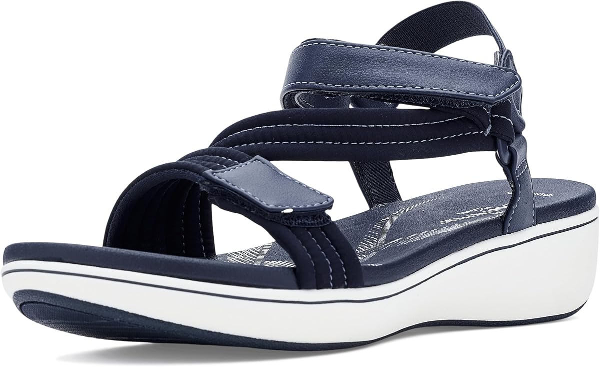 Clarks Women's Breezerae Sun