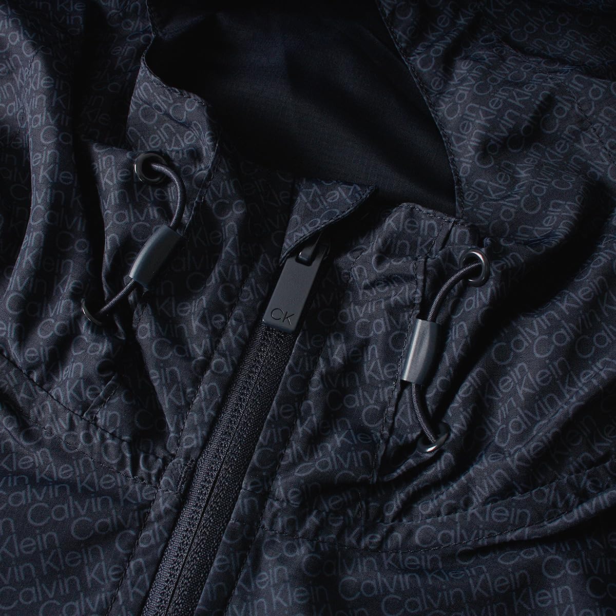 Calvin Klein Veste coupe-vent golf imprimée résistante à l'eau pour homme
